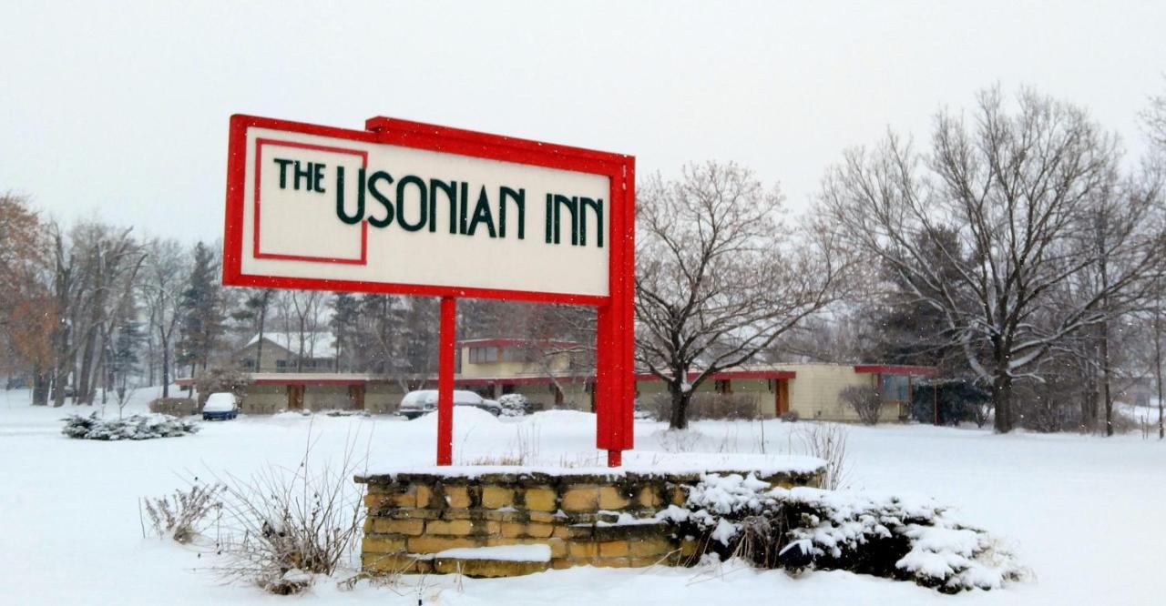 The Usonian Inn Llc Спринг-Грин Экстерьер фото